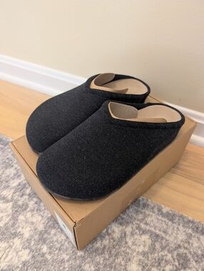 Rothy's The Casual Clog Soft Black Size 7